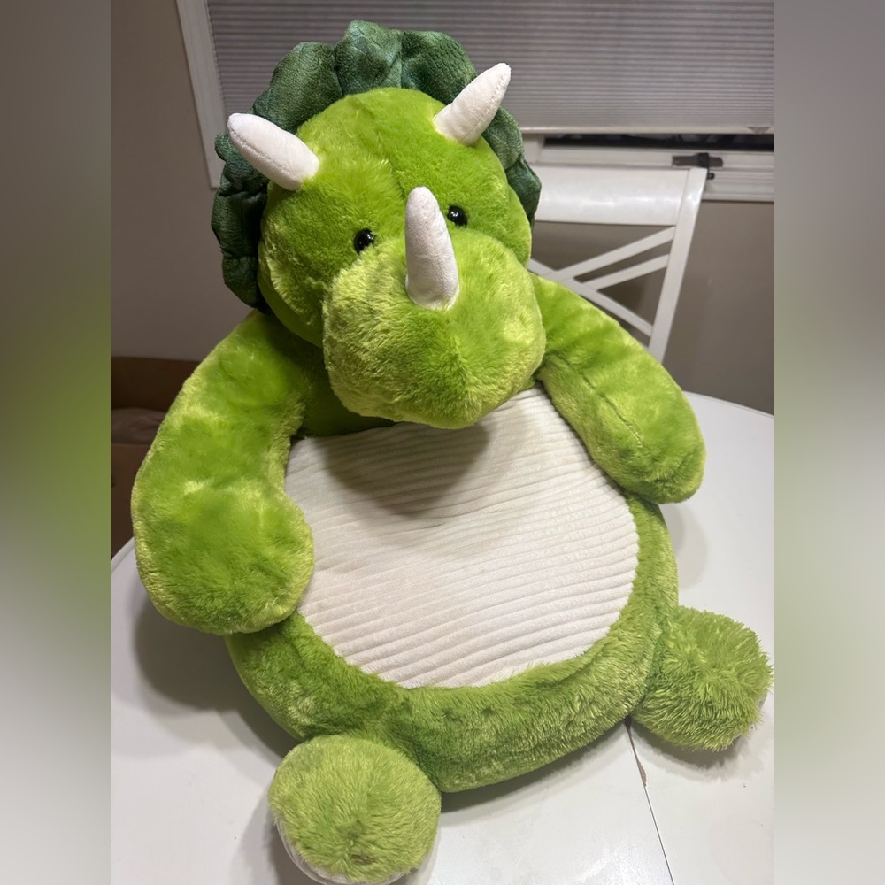 Linzy dinasour toddler dinosaur chair